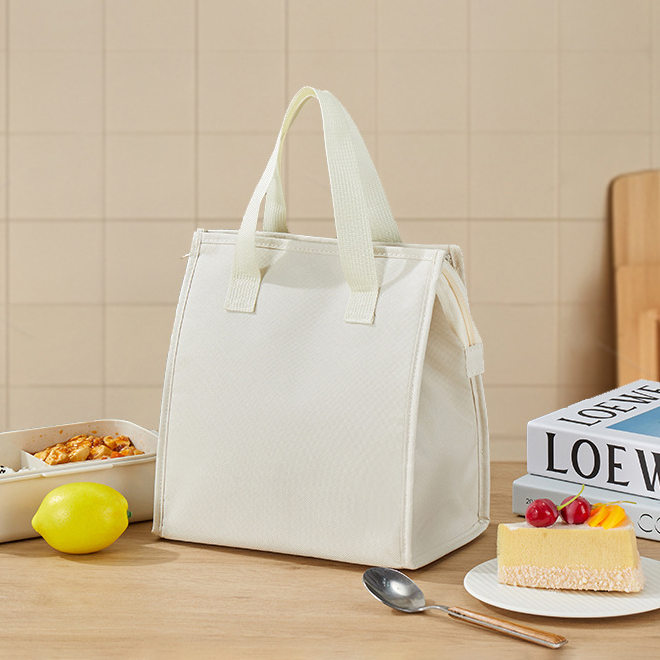 Custom Logo Waterproof three-dimensional insulated cooler bag | Premium Corporate Gifts and Custom Gifts