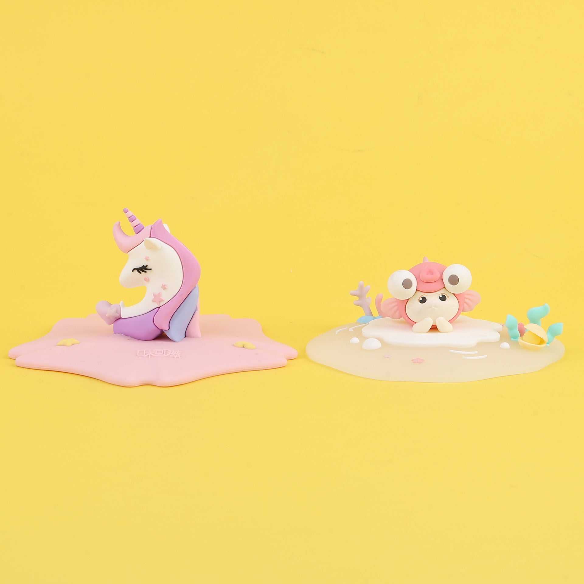 Custom Logo Customizable silicone-shaped cup lids | Premium Corporate Gifts and Custom Gifts