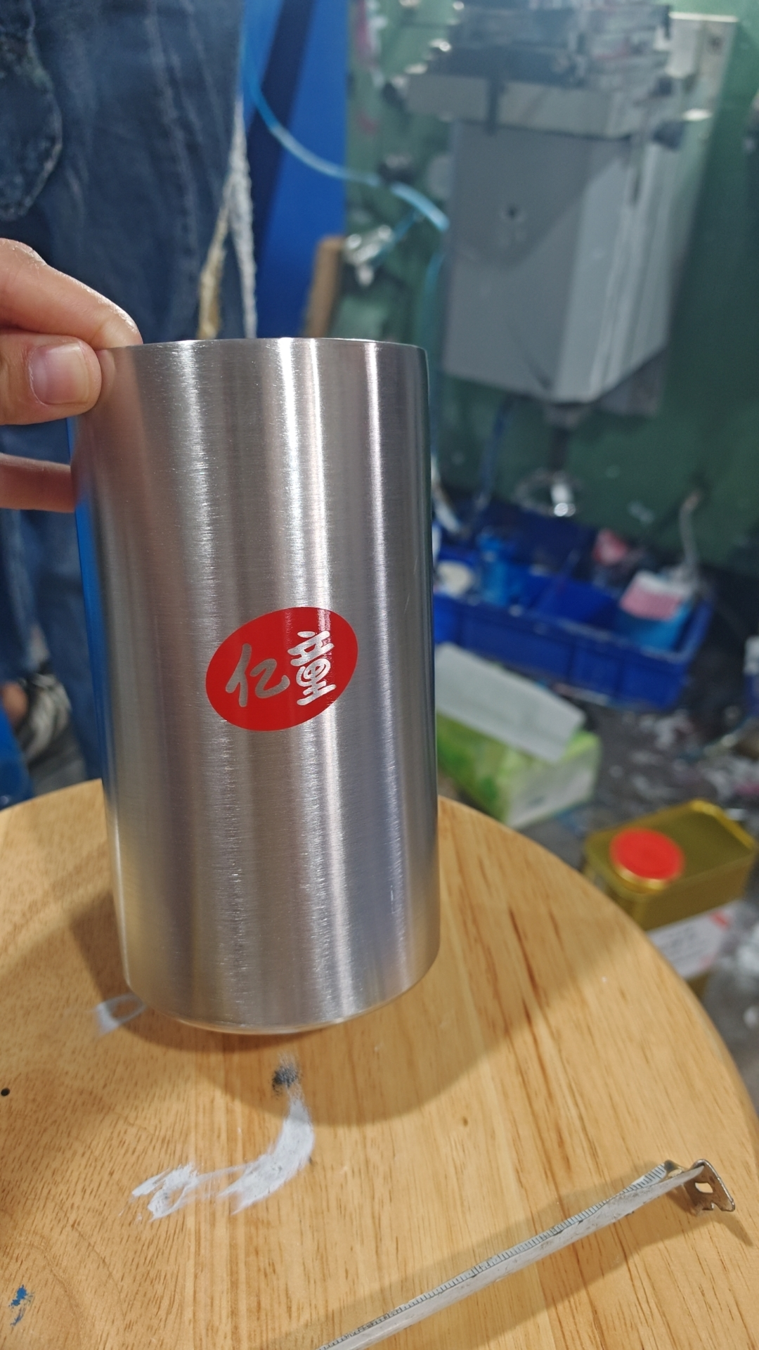 Custom Logo New double-walled stainless steel coffee cup | Premium Corporate Gifts and Custom Gifts